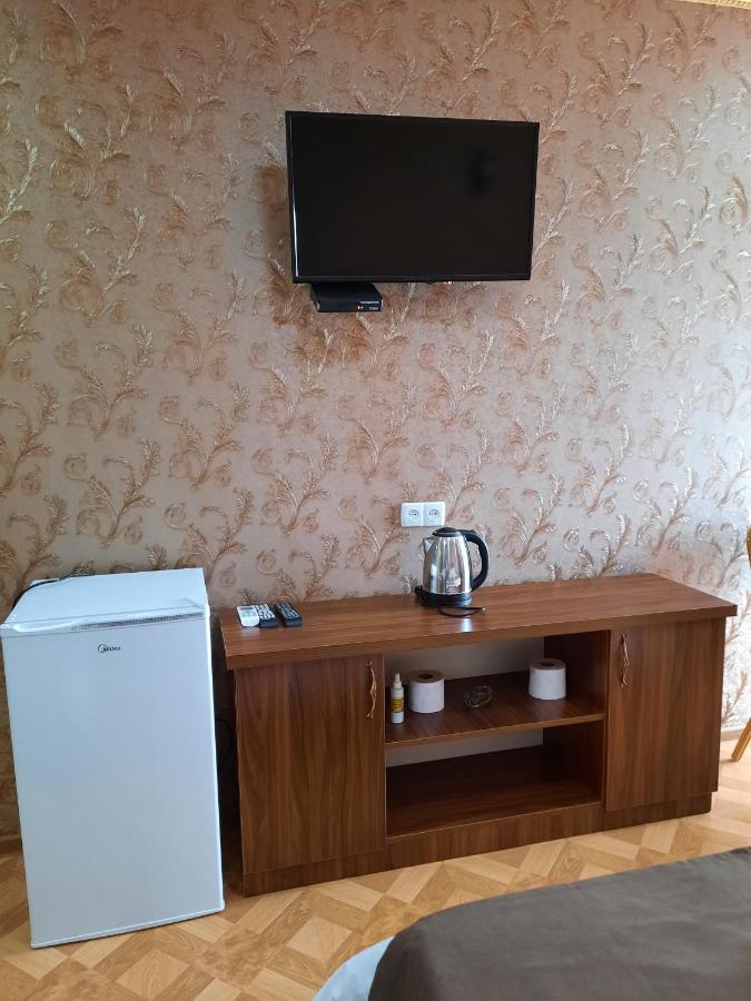 Hotel Lu-Ma Тбилиси Екстериор снимка