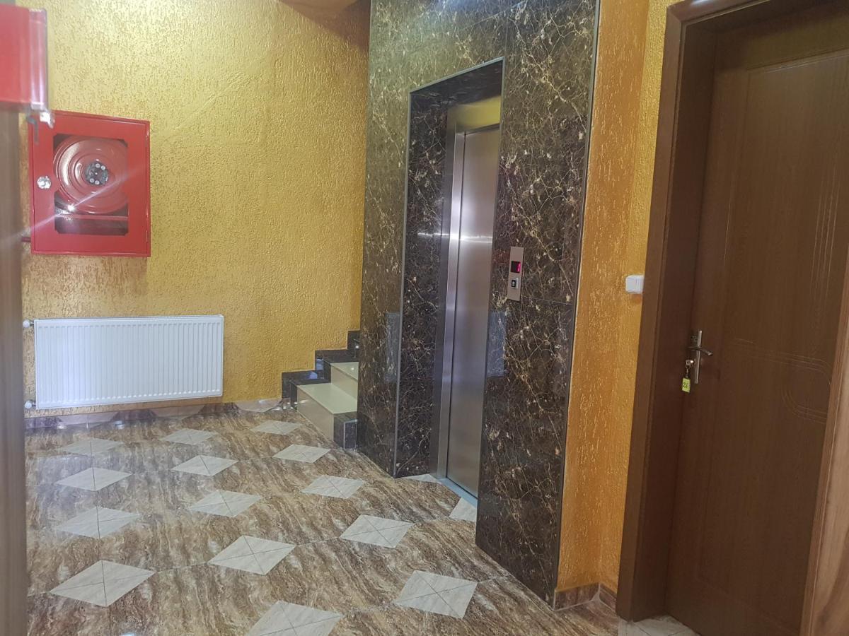 Hotel Lu-Ma Тбилиси Екстериор снимка