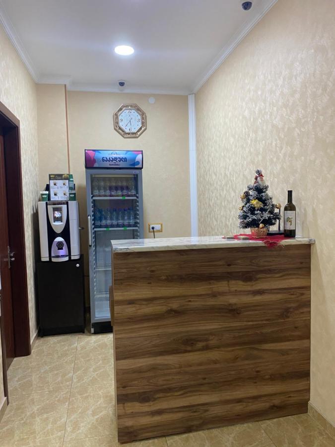 Hotel Lu-Ma Тбилиси Екстериор снимка